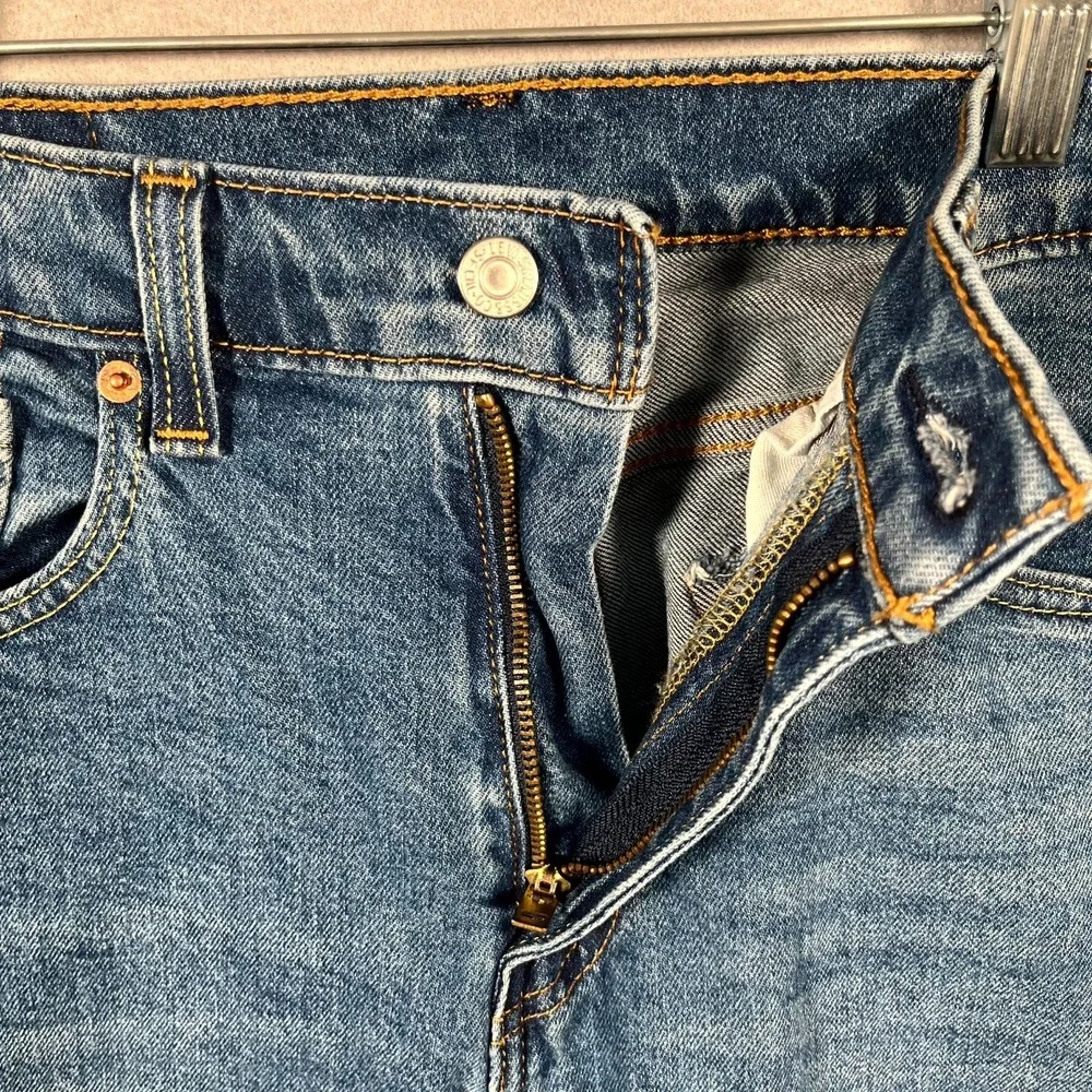 Levi's 505‎ Jeans Mens 32x30 Blue Denim Medium Wash Whiskering Regular Straight